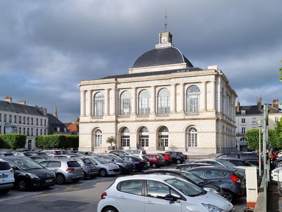 Bel Appart - Rez-De-Chaussee - Hyper Centre Saint-Omer  Bagian luar foto